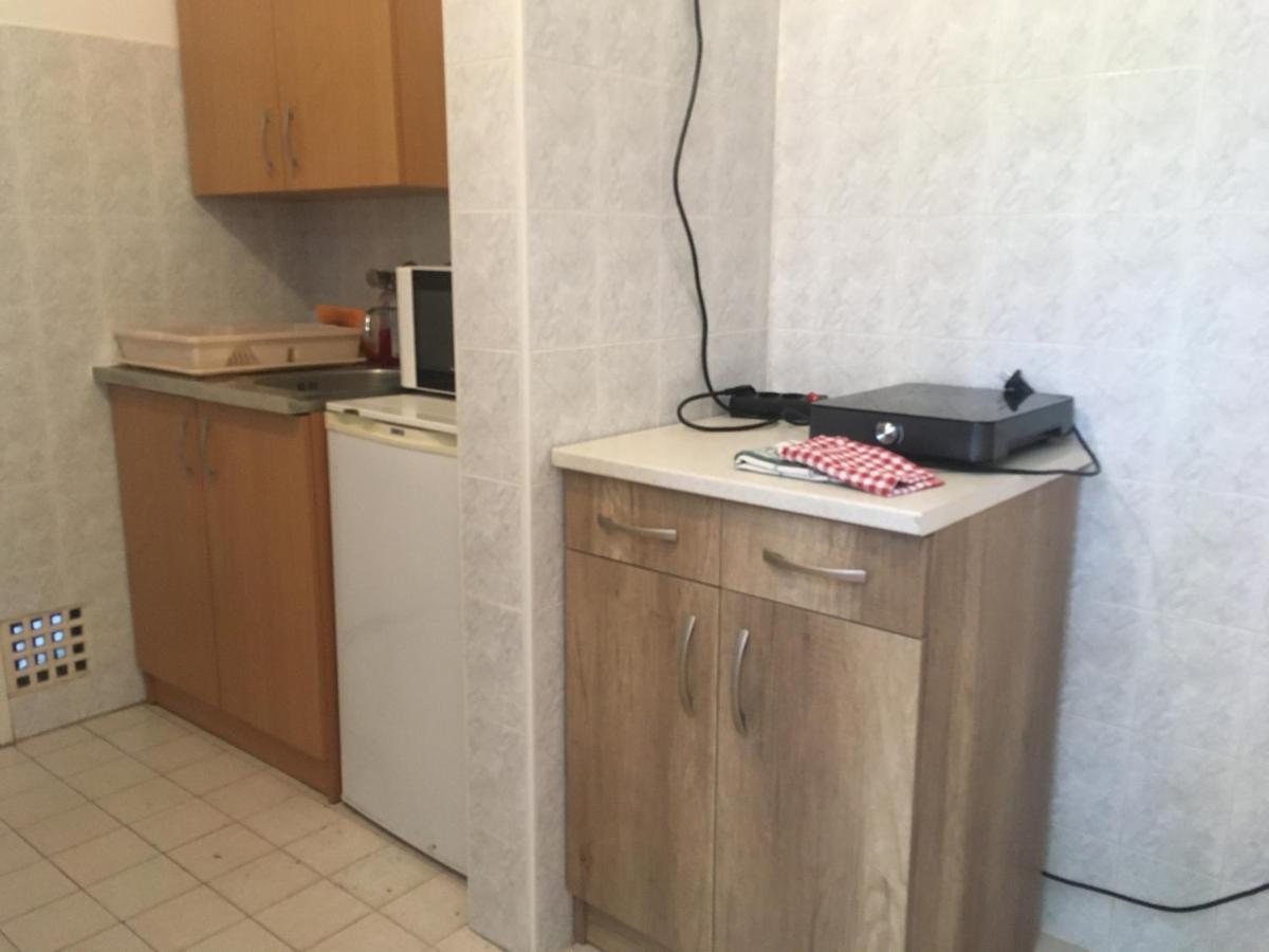 Honved N4. Apartman Balatonlelle Exterior photo